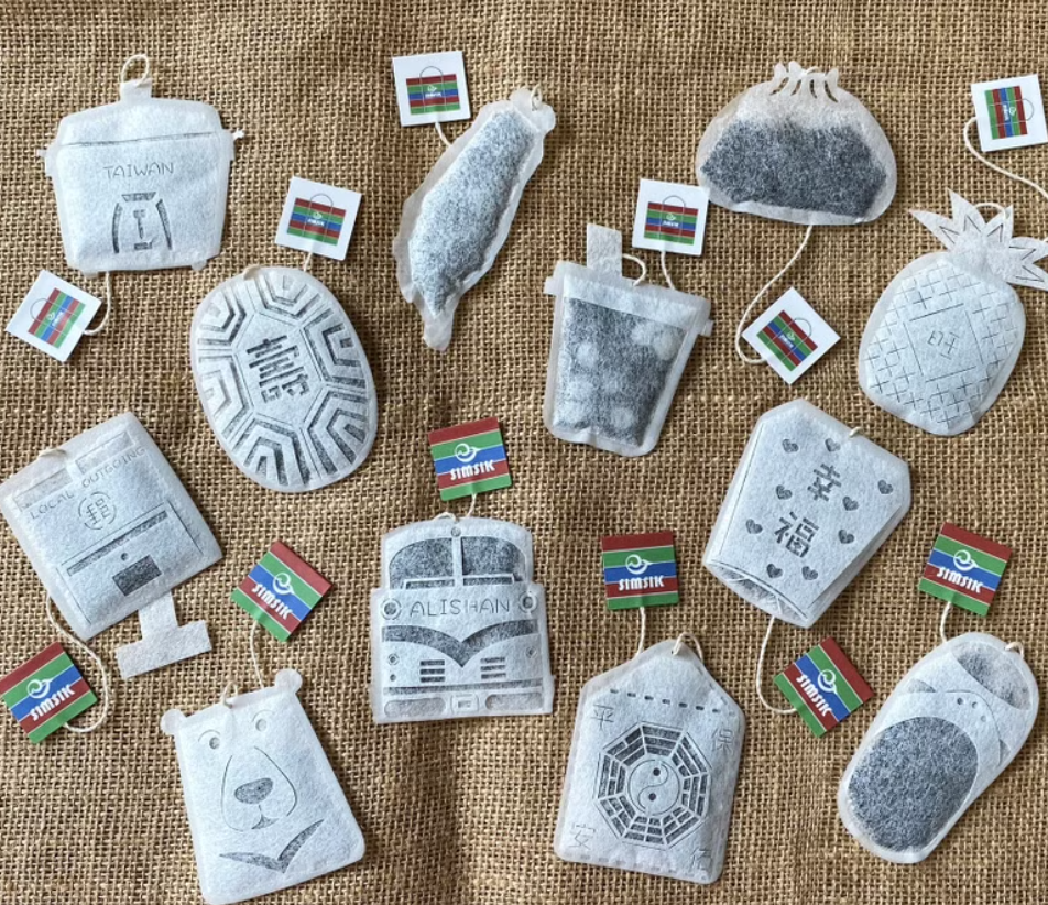 茶杯裡的台灣 (包含12個台灣意象造型茶包)